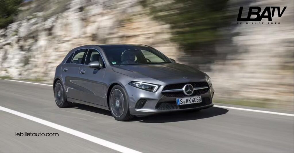 Découvrez la Mercedes 180 Classe A : Élégance, Performance et Technologie Avancée 2 Performances et Moteur