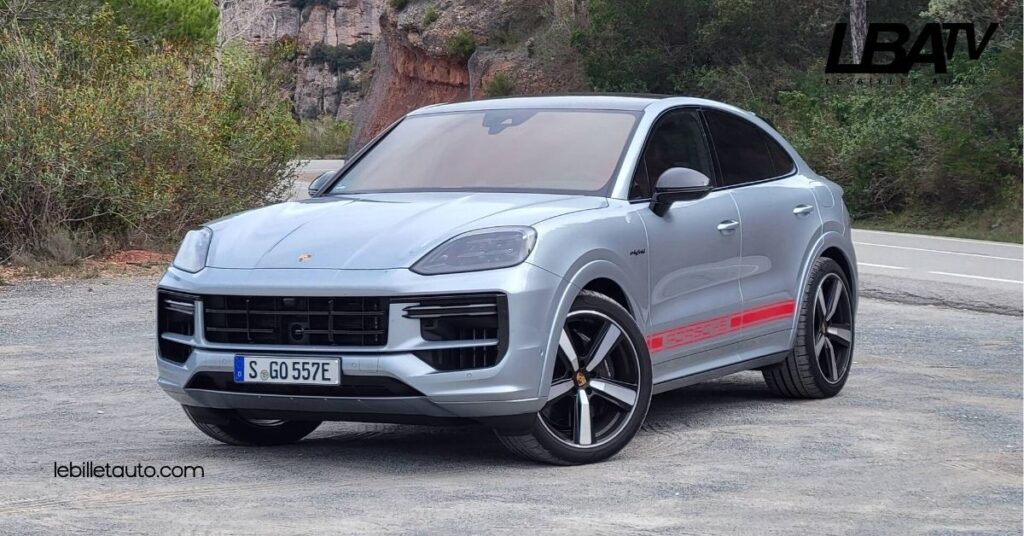 Découvrez le Porsche Cayenne hybride : luxe, performance et technologie verte 3 Comparaison avec les Autres Modèles Hybrides