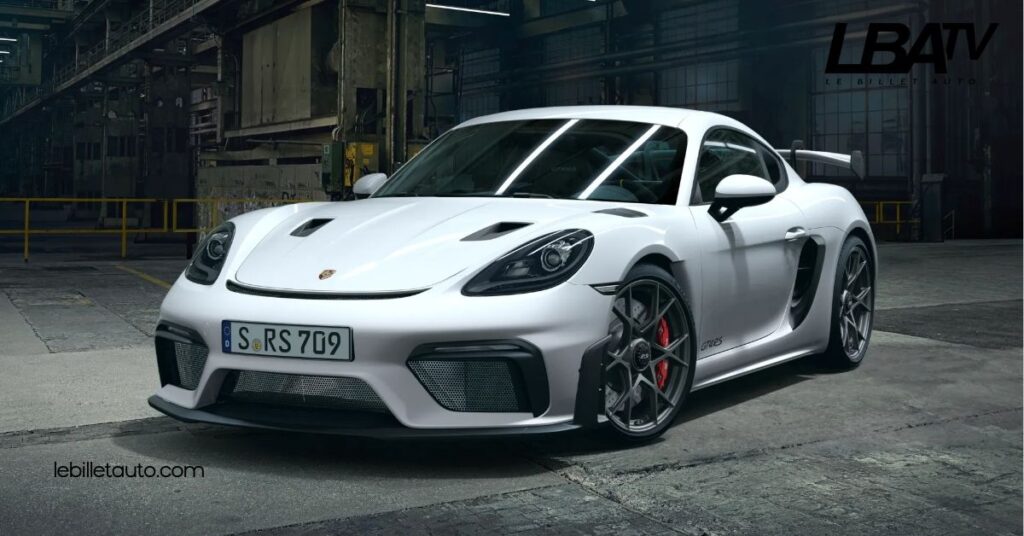 Porsche GT4 RS : Un Chef-d'Œuvre de Performance et de Design pour les Passionnés de Vitesse 2 Performances de la Porsche GT4 RS