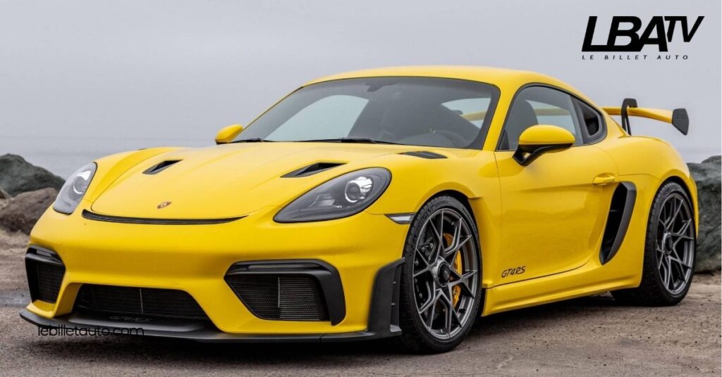 Porsche GT4 RS : Un Chef-d'Œuvre de Performance et de Design pour les Passionnés de Vitesse 3 Technologies et Équipements