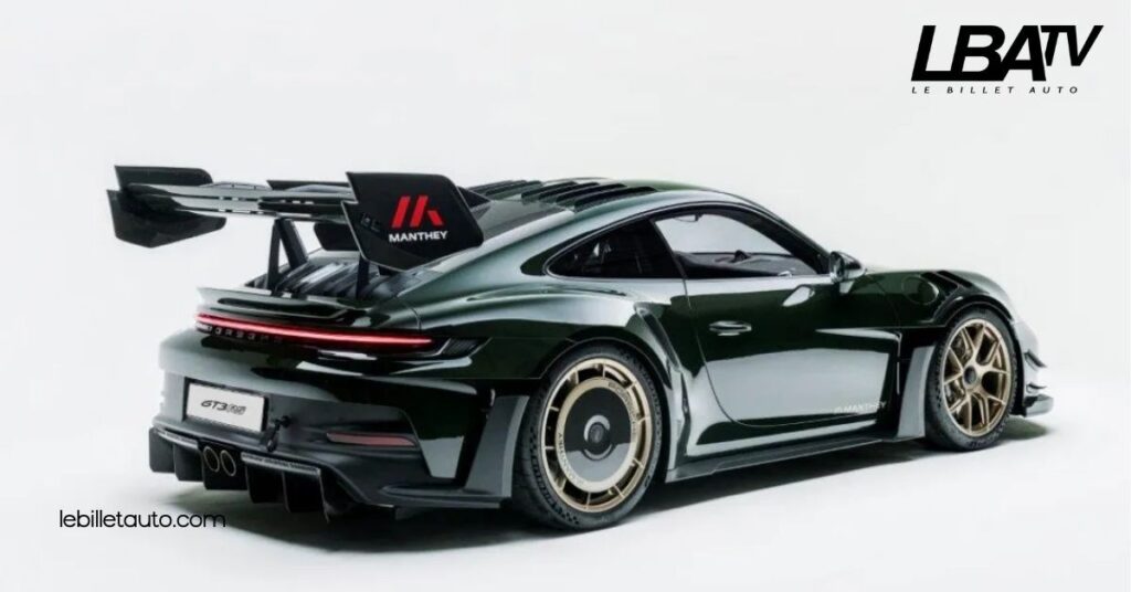 Découvrez la Porsche 992 GT3 RS : Performance, Aérodynamisme et Design Exceptionnel 3 Technologies et Innovations